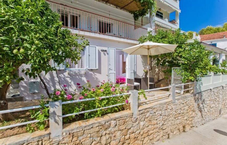 Apartmani Majda – Hvar – Otoci